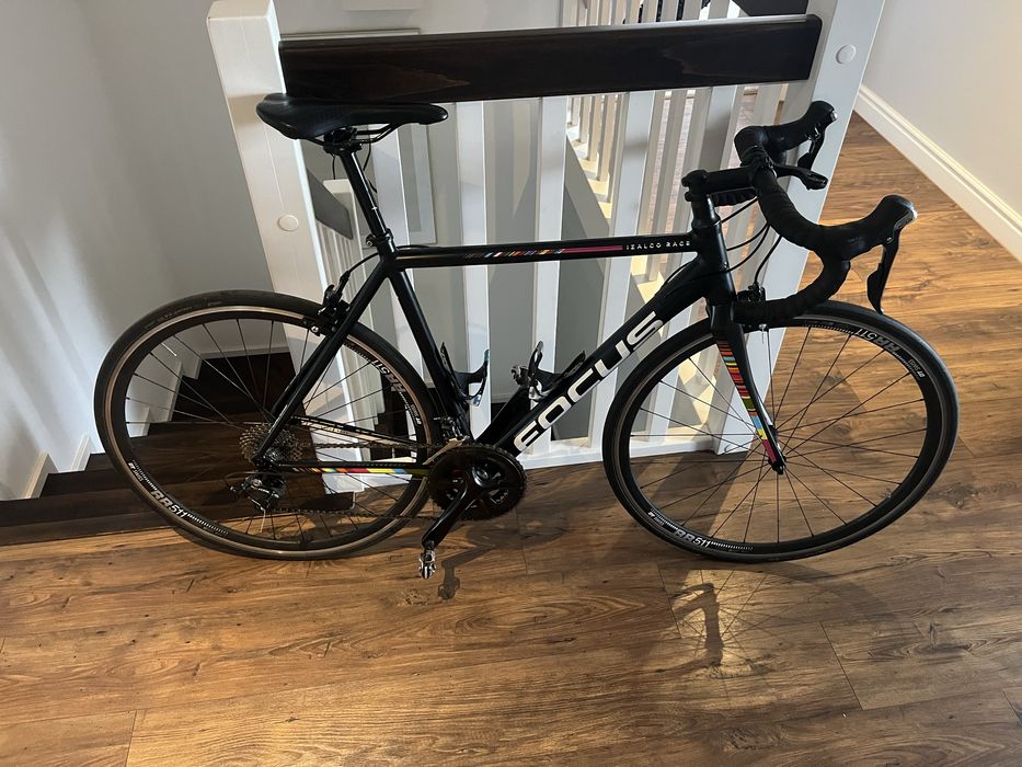 Focus Izlaco Race 54 + kola rr511 i piasty 370 DT Swias + 2 kasety