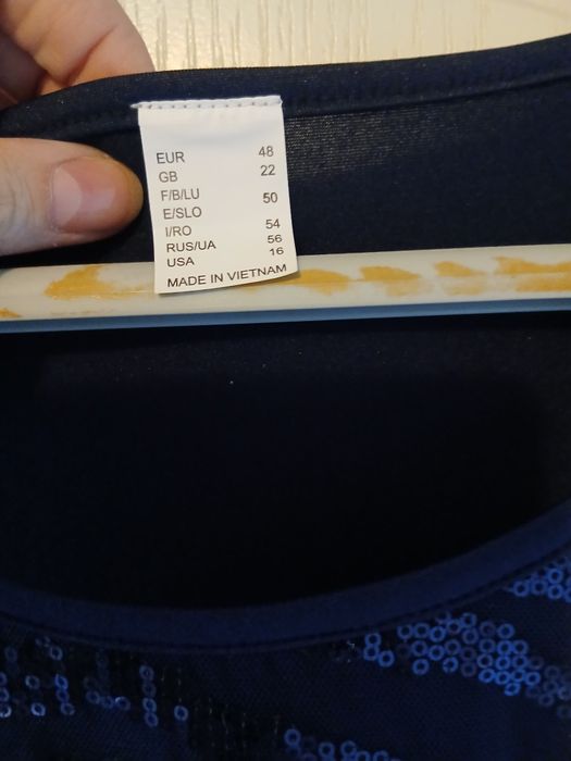 Granatowa bluzka nowa plus size 48 cekiny stylowa