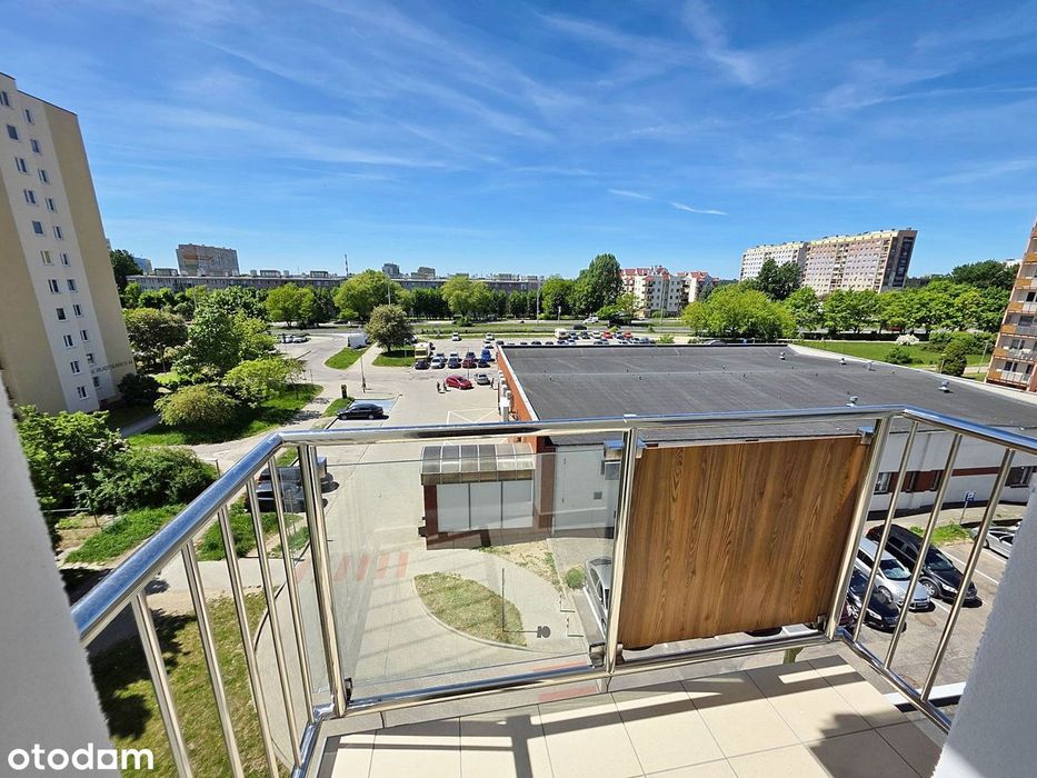 3-pokojowe z balkonem, duży salon, osobna kuchnia, świetny rejon