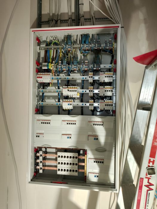 Usługi elektryczne