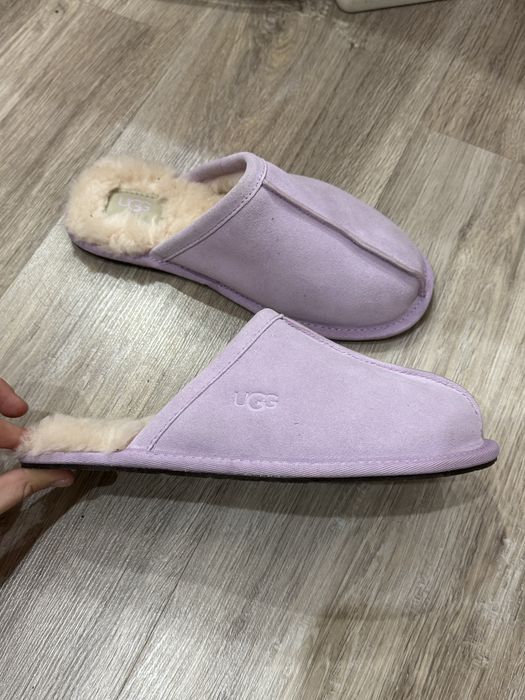 Продам тапочки ugg новые
