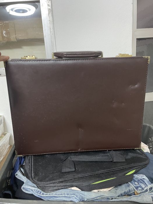 Document Folder64174452938753123