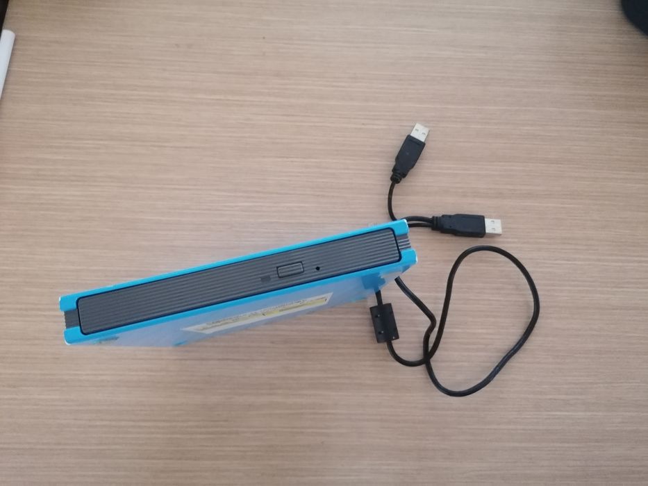 Leitor de CD externo