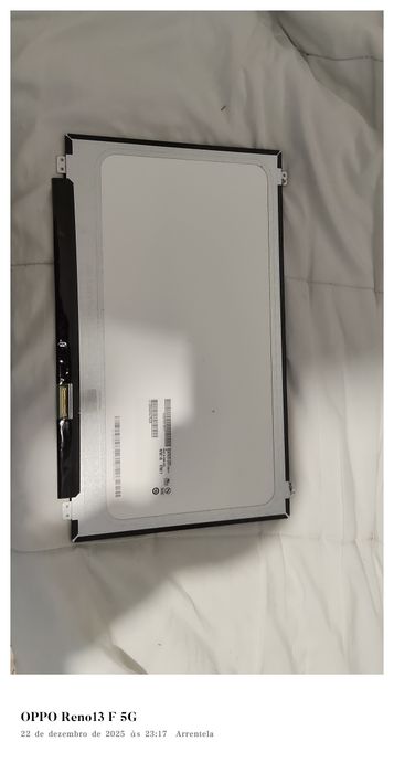 Vendo ecrã B156XTN04.2 em bom estado