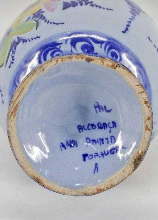 Grande Jarrão em Faiança de Alcobaça pintado à mão em azul e flores 45cm