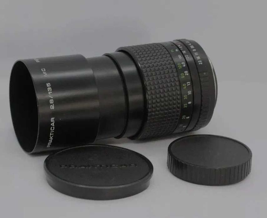 Объектив для фотоаппарата Pentacon Prakticar 135mm f/2.8 MC.