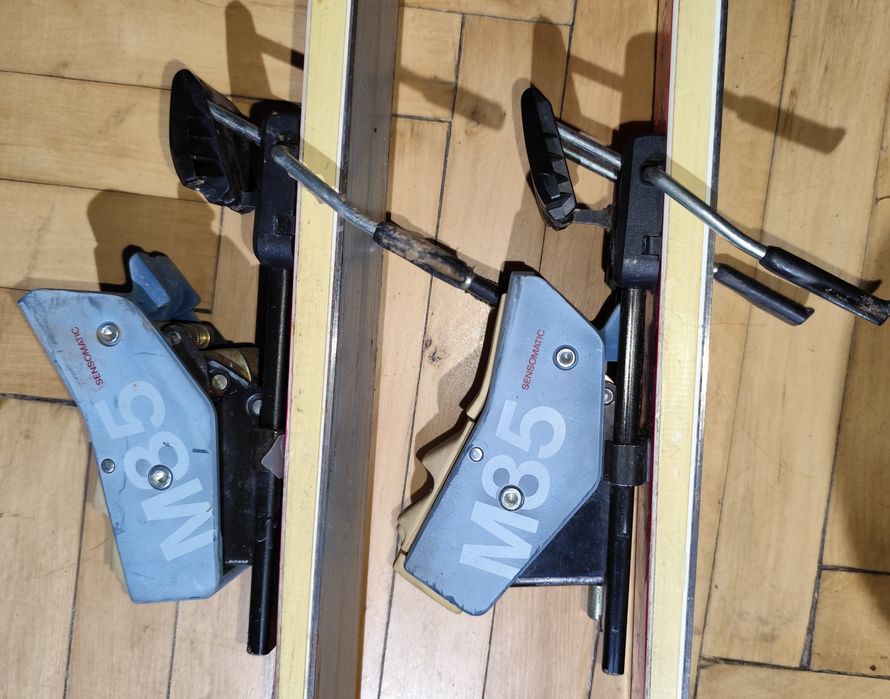 лижі гірські Atomic 3D