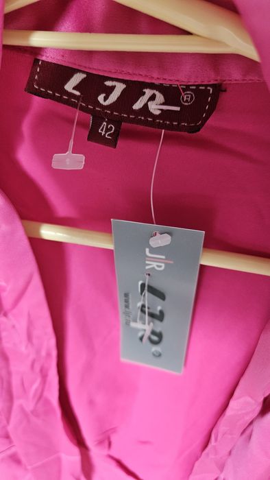 Różowa nowa satynowa 42  bluzka koszula