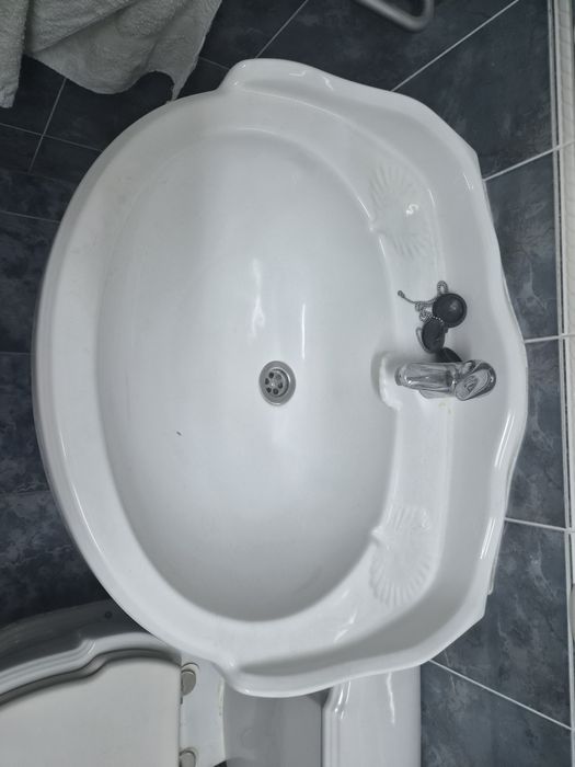 Sanitários (lavatório,  sanita, bidé)