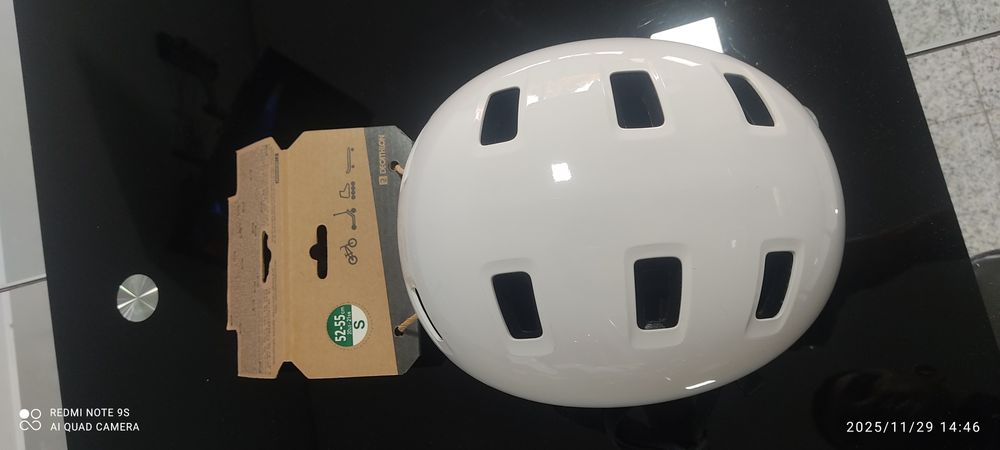 Capacete, cotoveleiras, joelheiras - patinagem