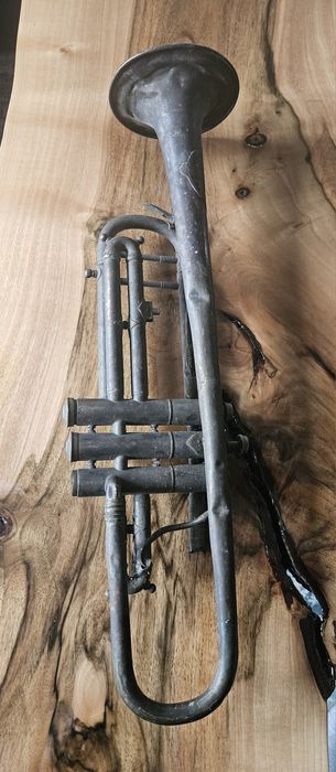 Trąbka, antyk 170 letni.