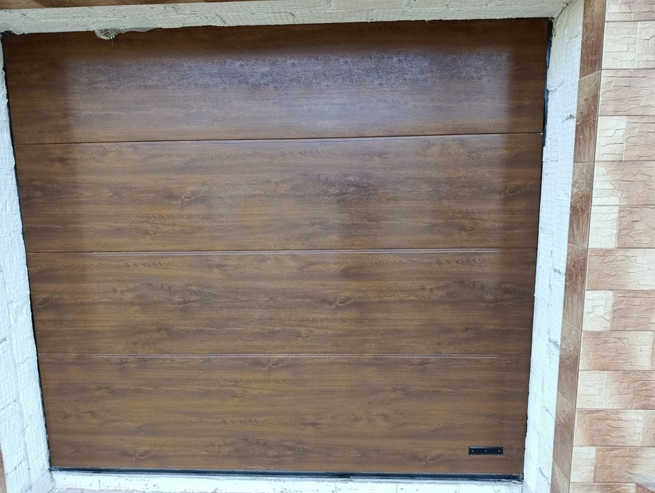 Brama garażowa uchylna