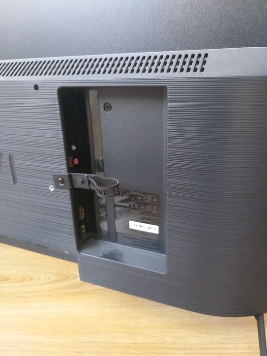 Новий LED Телевізор KIVI, модель: 32H740LB