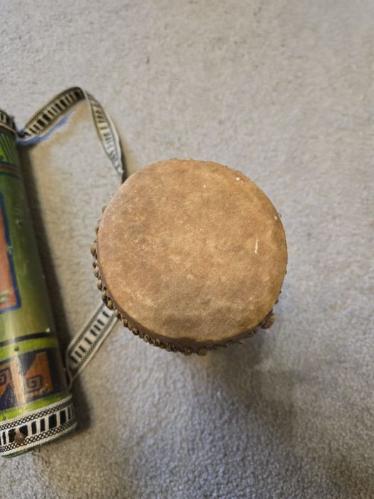 Instrumenty afrykańskie, bęben afrykański plemienny