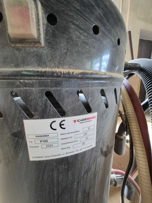 Mobilna piaskarka z odkurzaczem Cormak p105