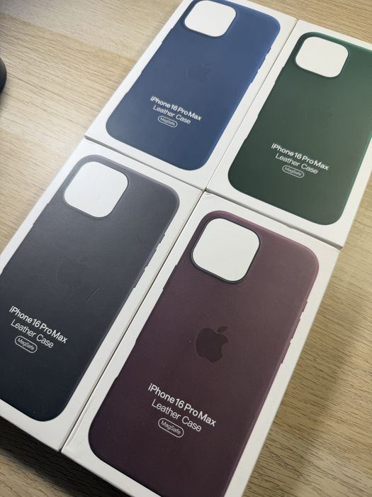 Capas para 16 Pro Max em couro sintético