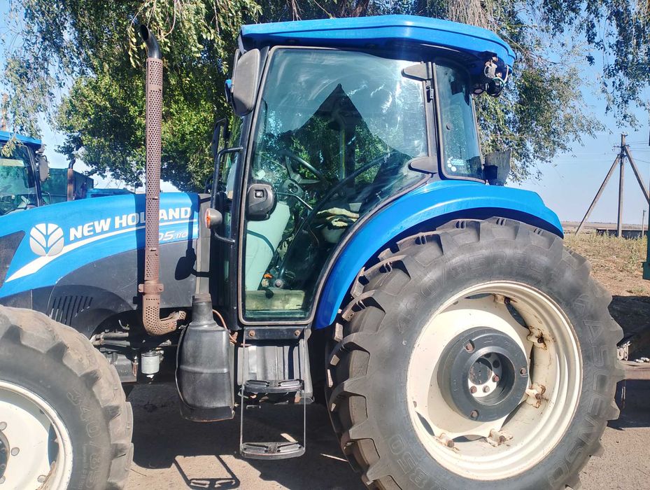 Продається трактор нюхолонд TD5.110