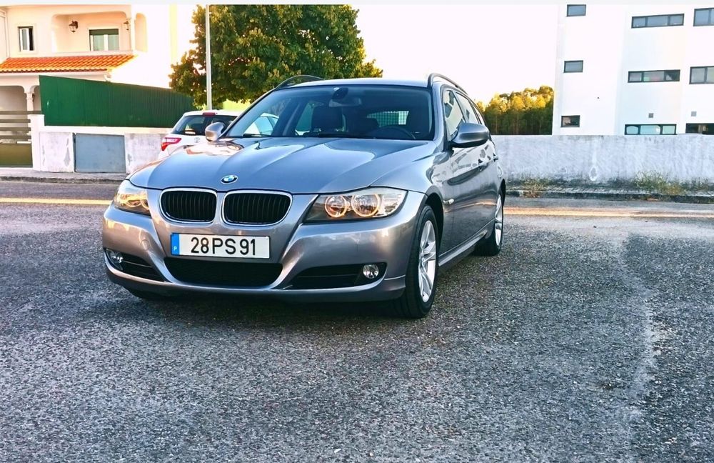 BMW 318d Touring (Carrinha) – Modelo 2010