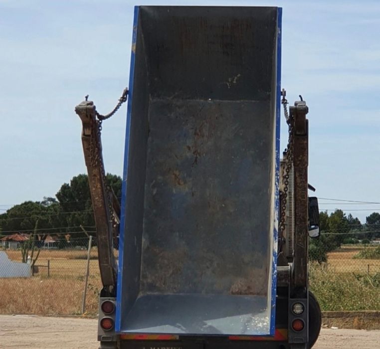 CONTENTORES e CARRINHAS c/ ou s/ajudantes p/carregar toda a margem Sul até Setúbal p/resíduos de jardinagem entulho de obras lixo misturado e separado