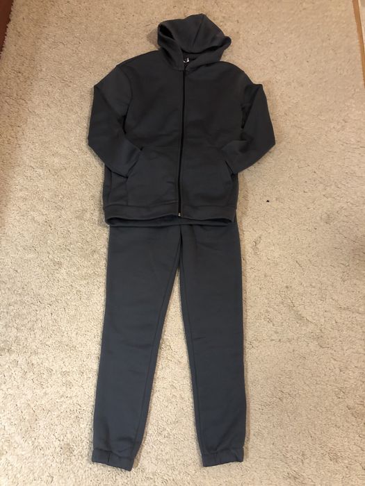 Спортивний костюм