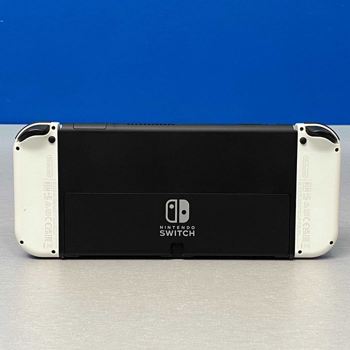 Nintendo Switch OLED (White)