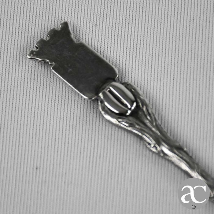 Colher de Souvenir forma de folha brasão e inscrição no cabo “Ajaccio”