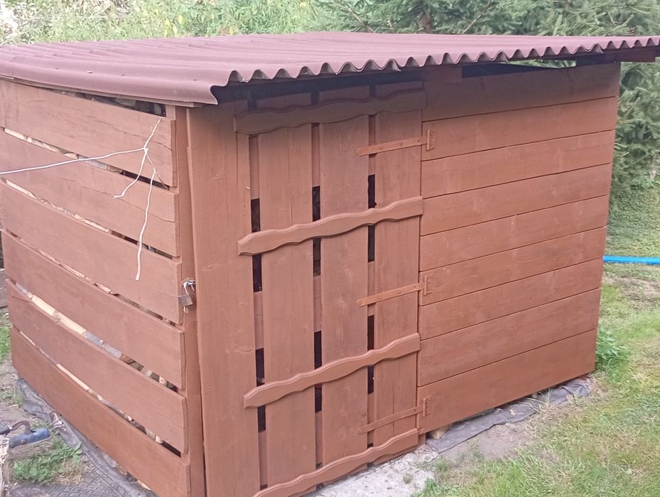 Remont domów drewnianych,domków letniskowych, altan i ogrodzeń.