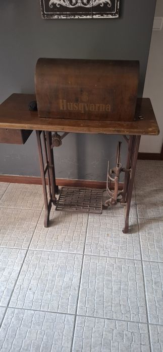 Maquina costura pedal