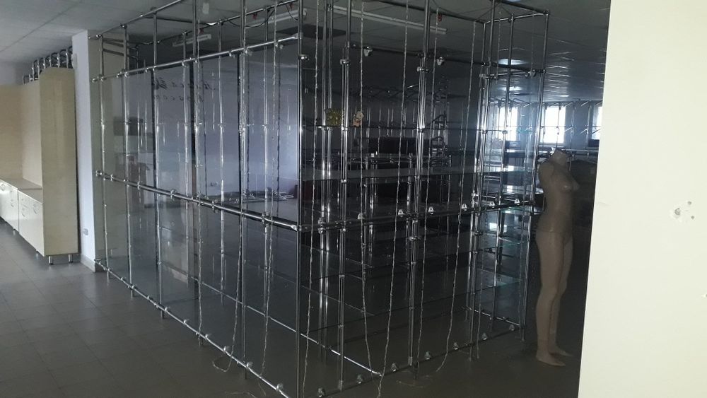 Продаётся Витрина Флейта Манекен