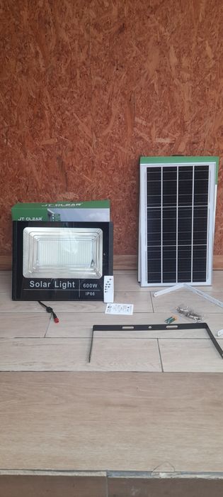 Holofote com painel solar a parte 600w com comando64553267934337121