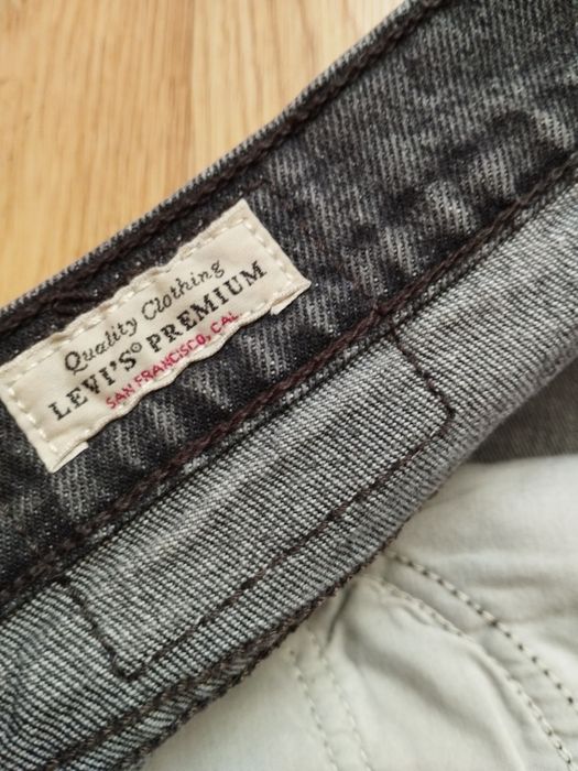Джинси Levi's розм.М,Л