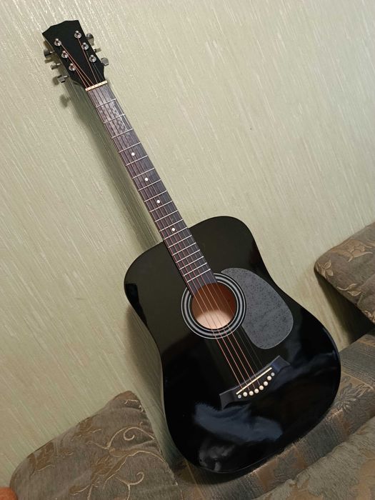 гитара акустическая
