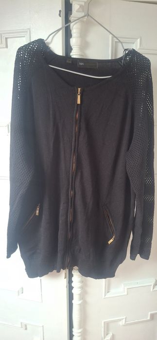Sweter czarny rozpinany