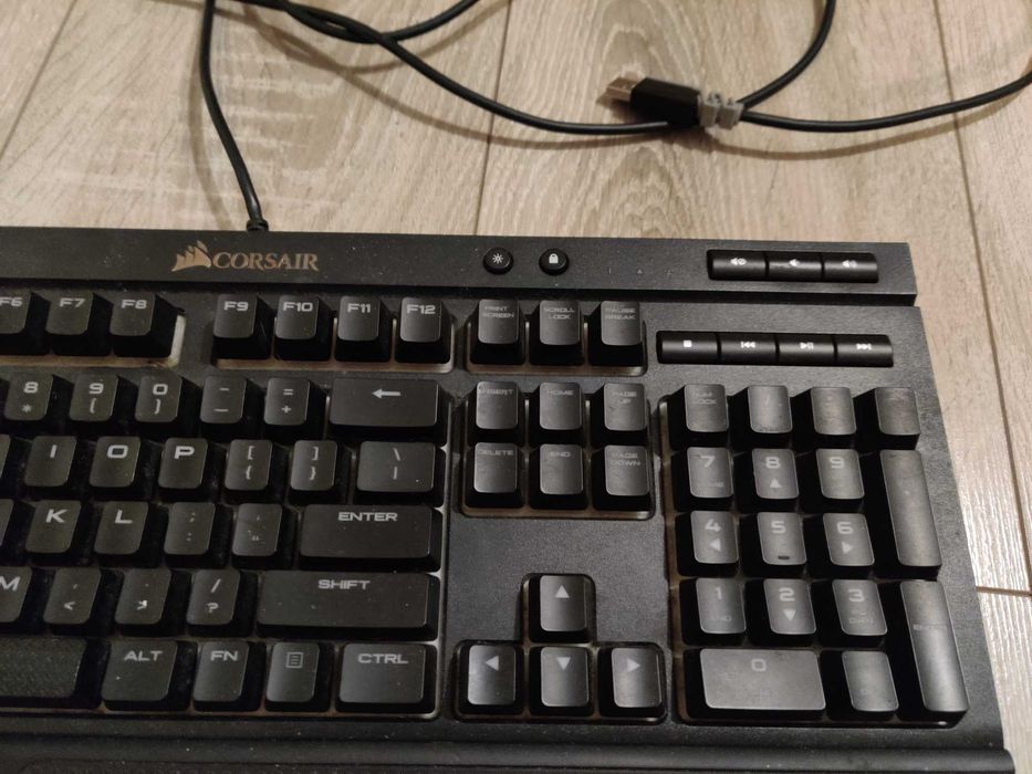 Klawiatura Corsair K68 RGB