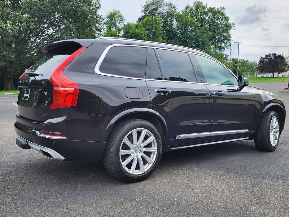 Volvo XC90      2015