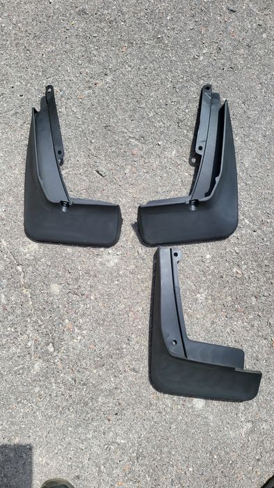 Продам брызговики на volkswagen id 4