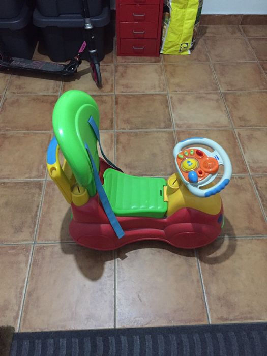 Vendo carrinho Chicco Quattro crianca em bom estado