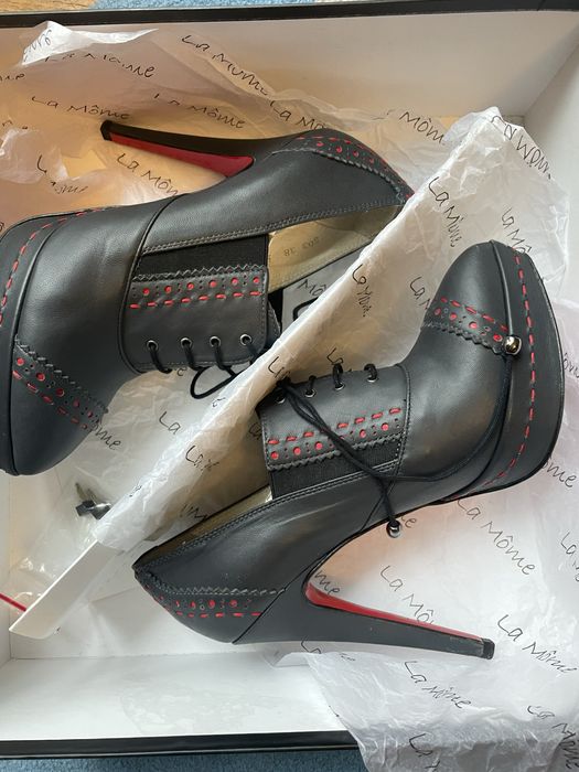 Piękne szpilki, czółenka  La Mome skóra naturalna