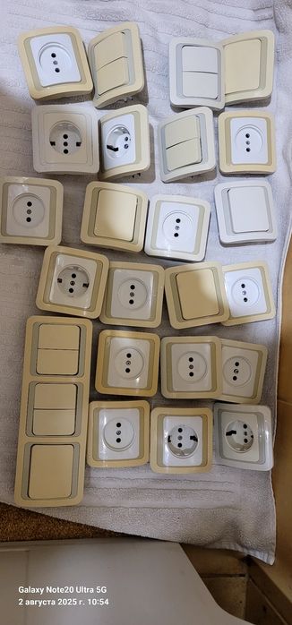 Розетки і вимикачі б/у MAKEL (Турція)