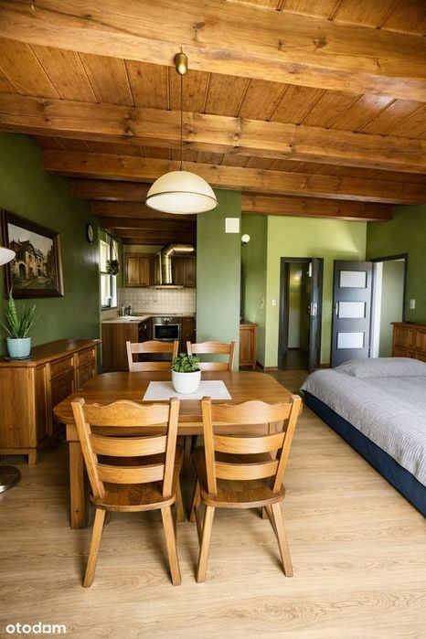 Ogromna działka 8300 m2 + dom, przy morzu- możliwość podziału.