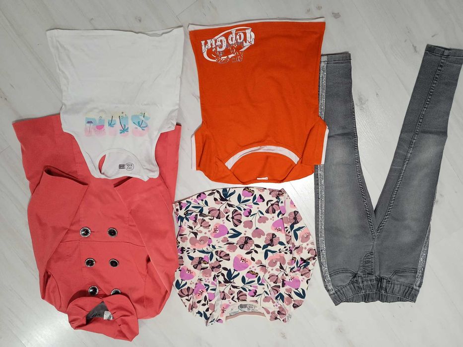 128 dla dziewczynki: swetry, koszulki, bluzki