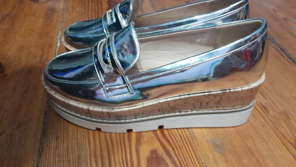 Mokasyny srebrne 40.5 UK 7 półbuty damskie Asos
