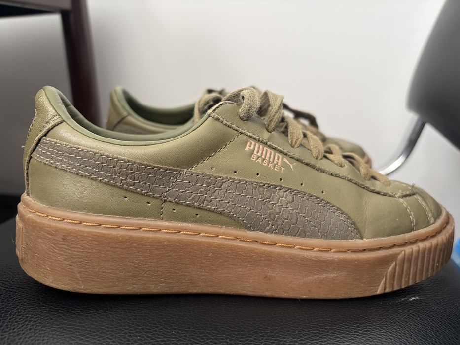 Продам оригінальні кросівки Puma Basket Platform