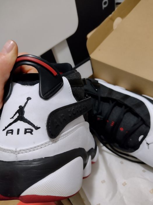 Nike Jordan. Взуття