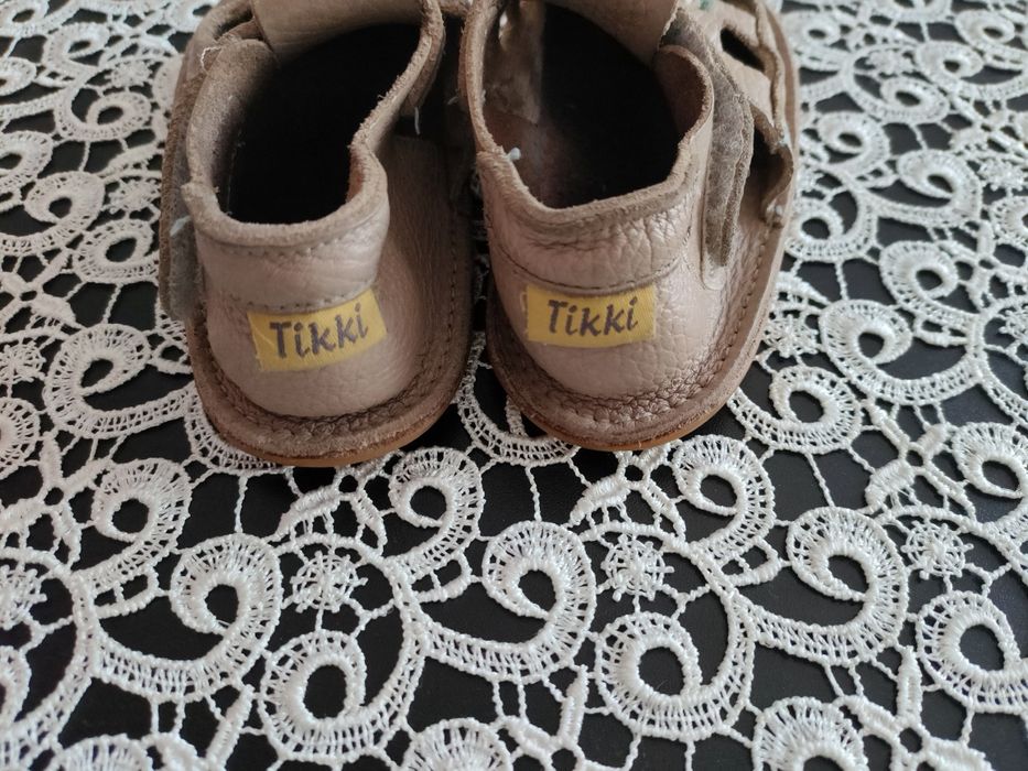 Skórzane  sandałki kapcie Tikki