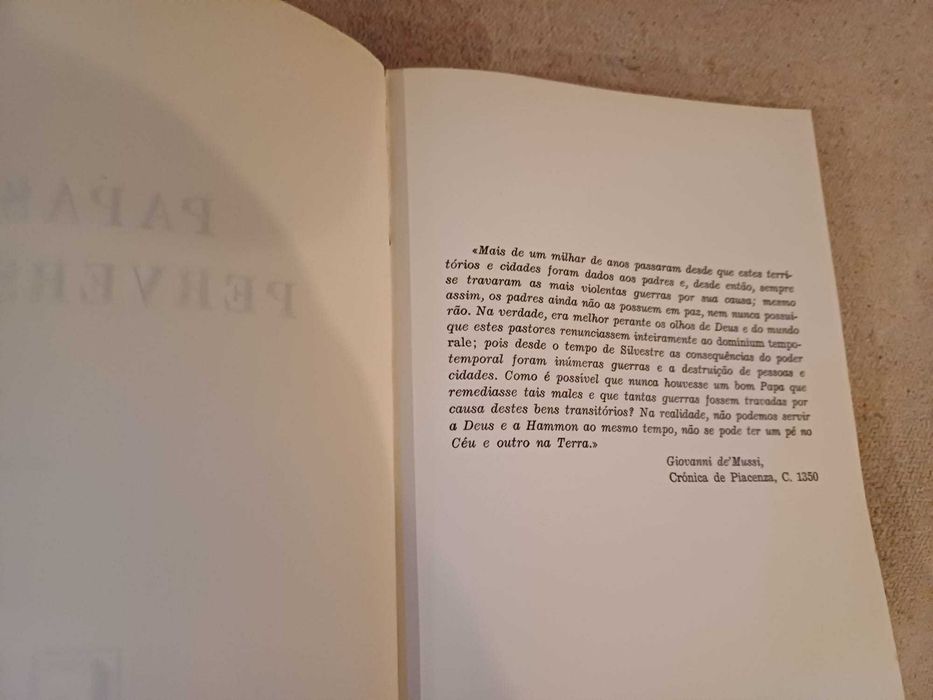 Livro - Papas perversos, de E.R. Chamberlin. Ed LIBER 1976