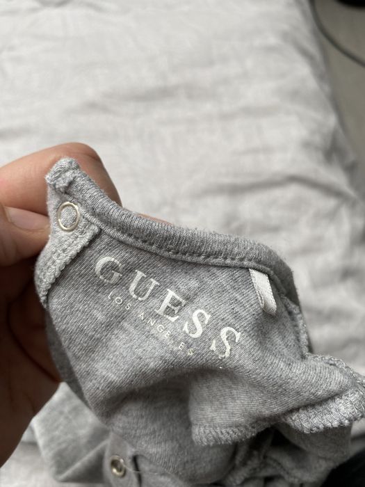 Pajacyki niemowlęce Guess