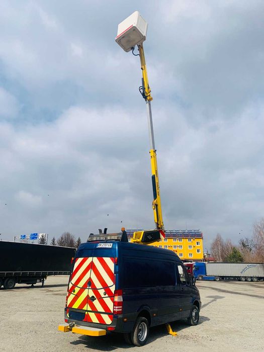 Автовишка АГП-'12; АГП-15. Послуги автовишки.