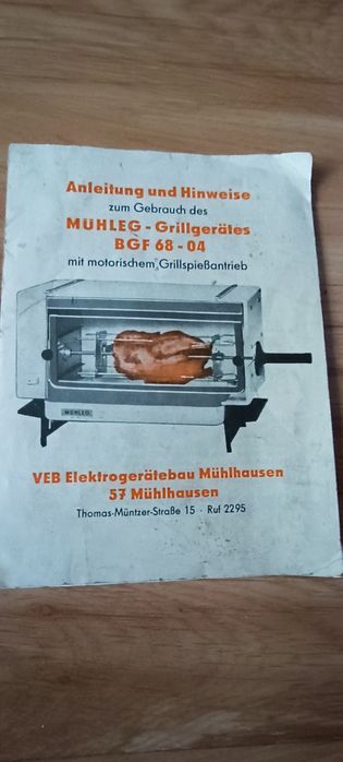 Mini piekarnik elektryczny rożen.