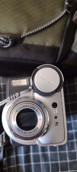 Відеокамера Samsung SC-D6550